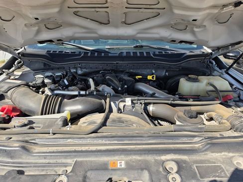 Used 2019 Ford F350 XL w/ STX Appearance Package AWD/4WD image 9