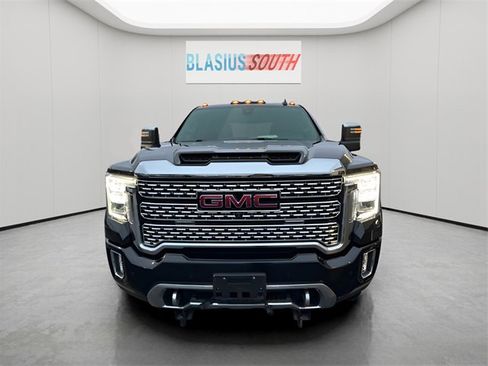 Used 2020 GMC Sierra 2500 Denali w/ Denali Ultimate Package image 9