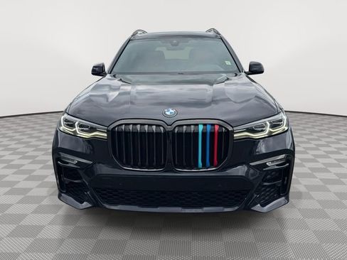 Used 2021 BMW X7 xDrive40i w/ M Sport Package AWD/4WD image 2
