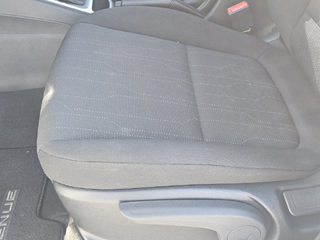 Used 2026 Hyundai Venue SE FWD image 23
