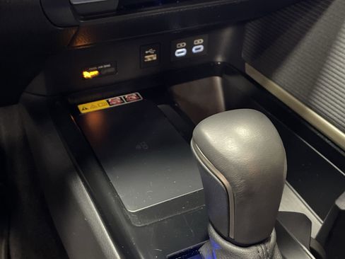 Certified 2025 Toyota Camry SE image 29