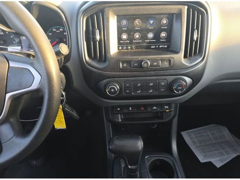 Used 2021 Chevrolet Colorado W/T w/ WT Convenience Package image 13