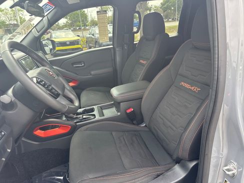 Certified 2024 Nissan Frontier PRO-4X w/ Technology Package image 25