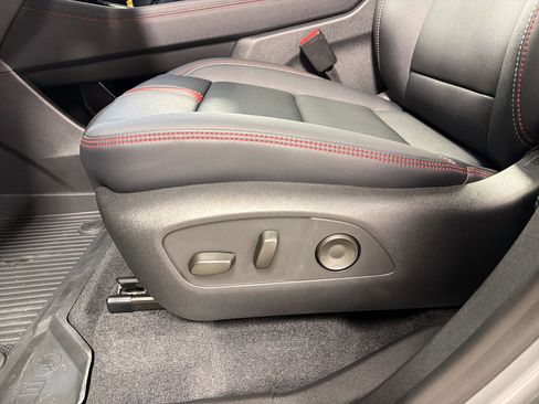 New 2026 Chevrolet Traverse RS FWD image 13
