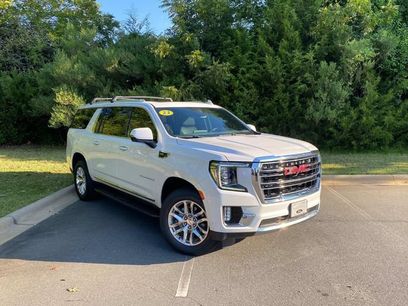 Used 2023 GMC Yukon XL SLT w/ SLT Luxury Package