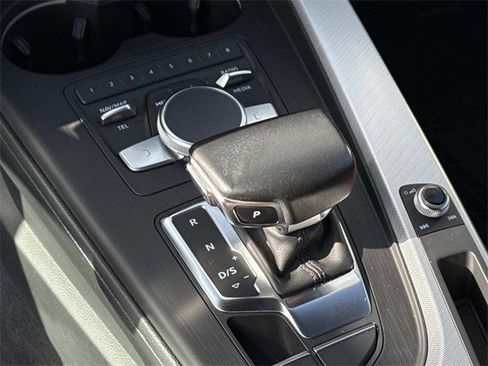 Used 2017 Audi A4 2.0T Premium Plus image 23