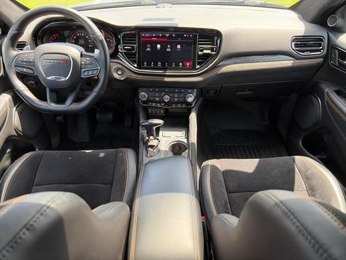 Used 2023 Dodge Durango R/T w/ Hemi Orange Plus Package AWD/4WD image 10