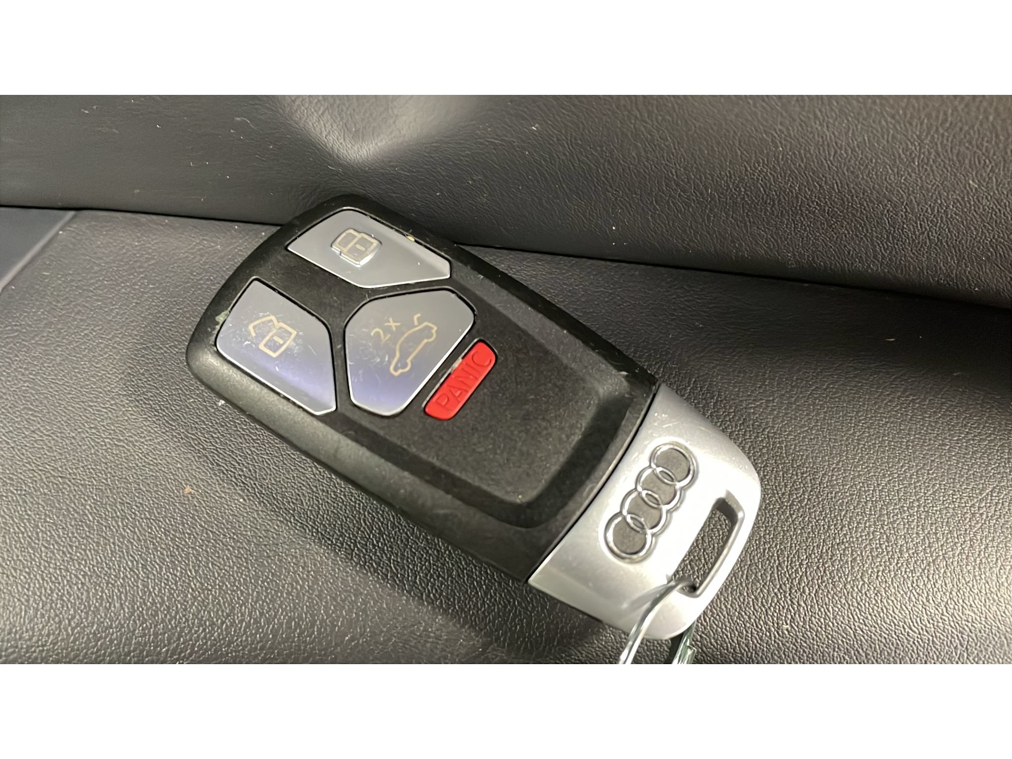 Used 2021 Audi Q5 2.0T Premium Plus w/ Premium Plus Package AWD/4WD image 3