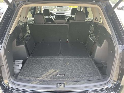 Used 2023 Volkswagen Atlas SE FWD image 12