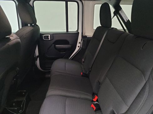 Used 2020 Jeep Wrangler Unlimited Sport S AWD/4WD image 18