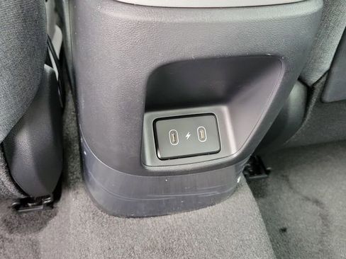 New 2026 Hyundai Elantra Limited FWD image 19
