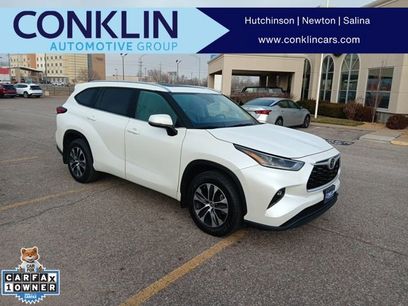 Used 2021 Toyota Highlander XLE