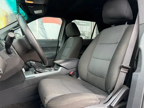 Used 2012 Ford Explorer XLT AWD/4WD image 10