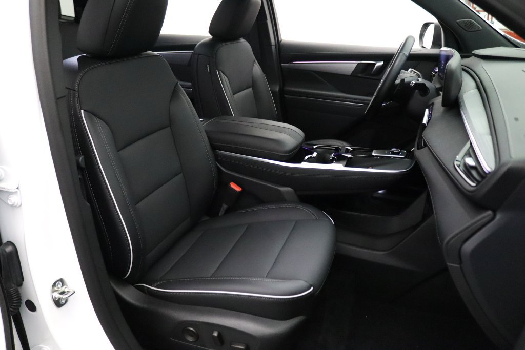 Certified 2026 Buick Enclave Preferred FWD image 15