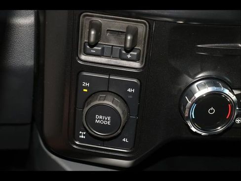 New 2025 Ford F250 Lariat w/ Lariat Ultimate Package image 28