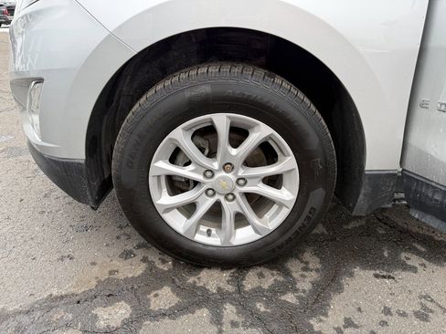 Used 2019 Chevrolet Equinox LT image 29
