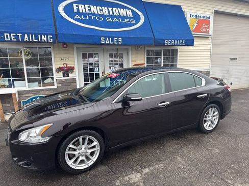 Used 2011 Nissan Maxima 3.5 SV w/ Premium Pkg FWD image 5