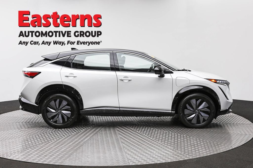 Used 2023 Nissan Ariya FWD image 6