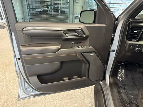 Used 2024 GMC Sierra 1500 AT4 w/ Technology Package AWD/4WD image 28