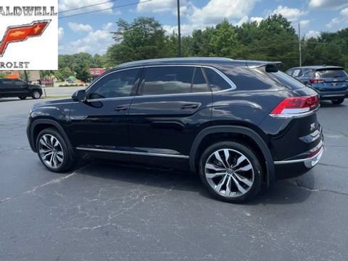 Used 2023 Volkswagen Atlas Cross Sport SEL Premium R-Line AWD/4WD image 6