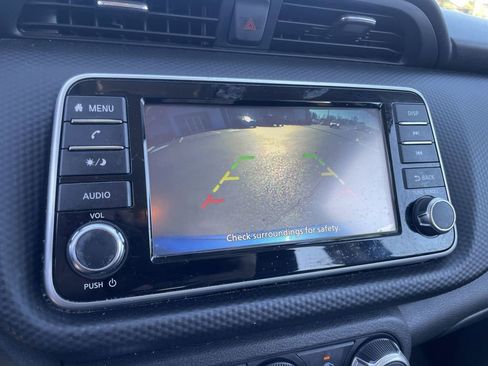 Used 2024 Nissan Kicks S image 12