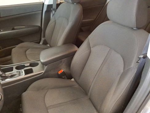 Used 2018 Kia Optima LX w/ 17" Alloy Wheels Package image 15