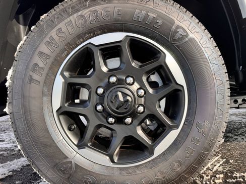 New 2026 RAM 3500 Laramie AWD/4WD image 30