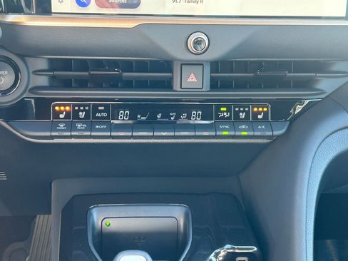 Certified 2026 Toyota Crown Platinum image 21