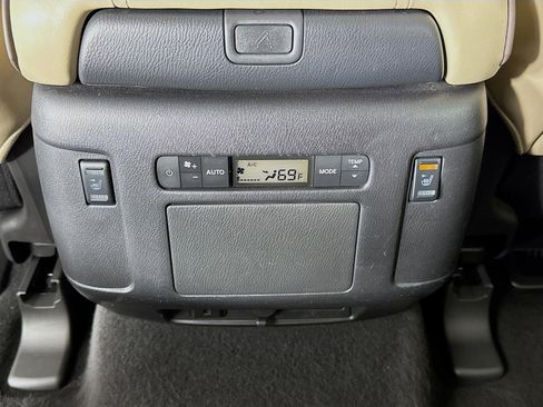 Used 2021 Nissan Armada Platinum w/ Captain's Chairs Package image 27