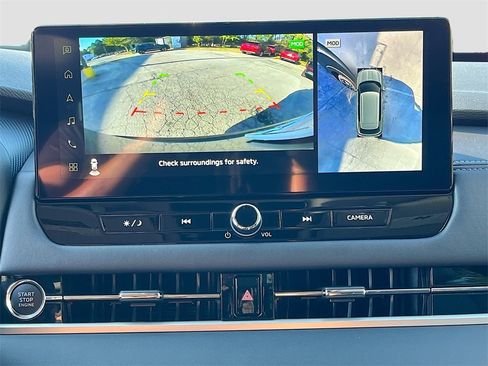 New 2025 Mitsubishi Outlander SE image 14