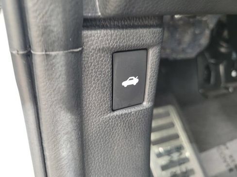 Used 2025 Honda Accord Sport image 19