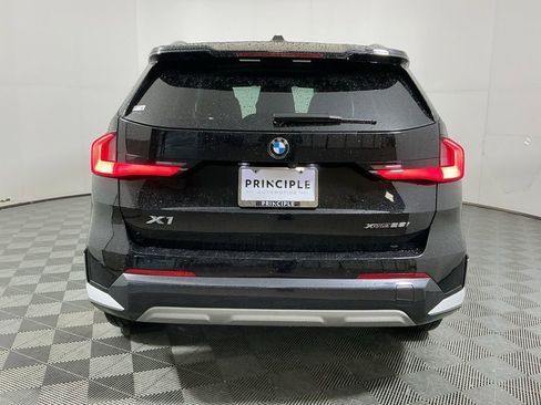 Certified 2025 BMW X1 xDrive28i w/ Convenience Package AWD/4WD image 6
