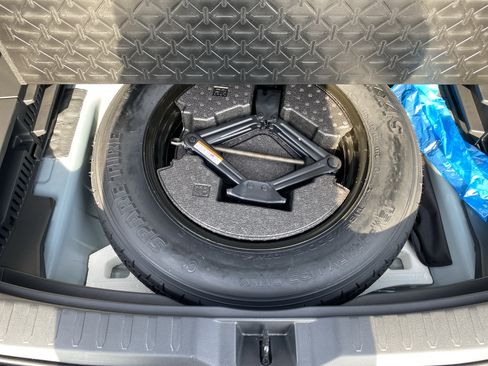 Certified 2025 Toyota RAV4 XLE Premium FWD image 26