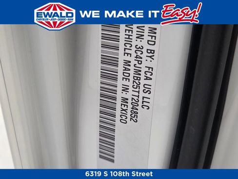 New 2026 Jeep Cherokee Laredo image 25