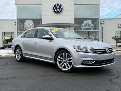 Used 2017 Volkswagen Passat 1.8T SE