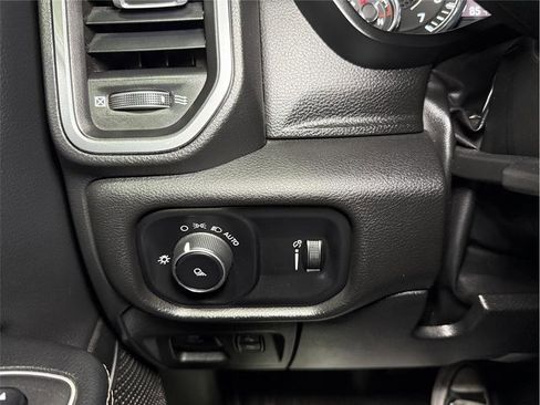 Used 2023 RAM 1500 Laramie image 40