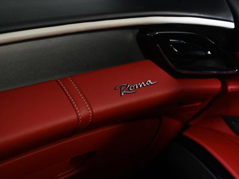 Used 2023 Ferrari Roma RWD image 20