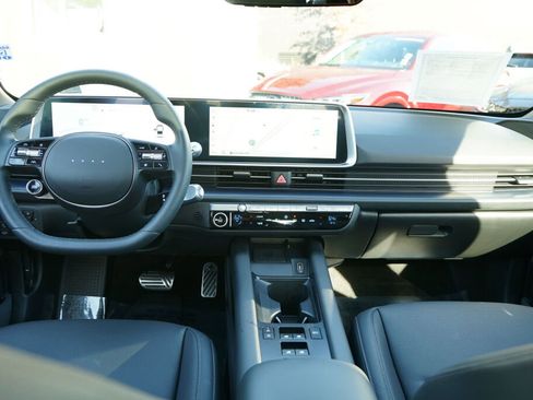Certified 2025 Hyundai Ioniq 6 Limited image 26