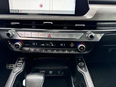 Used 2023 Kia Telluride SX X-Line image 17