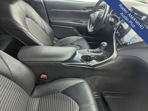 Used 2020 Toyota Camry SE w/ Audio Package FWD image 8