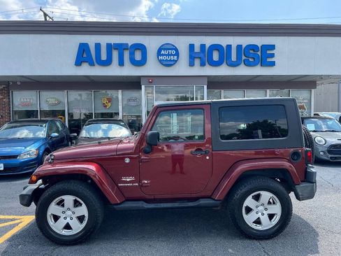 Used 2008 Jeep Wrangler Sahara w/ Dual Top Group AWD/4WD image 8