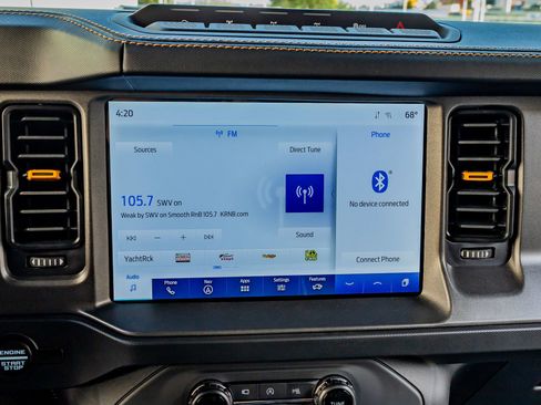 Used 2024 Ford Bronco Badlands image 23