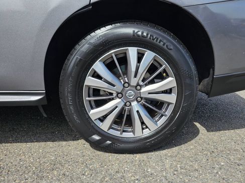 Used 2020 Nissan Pathfinder SL AWD/4WD image 9