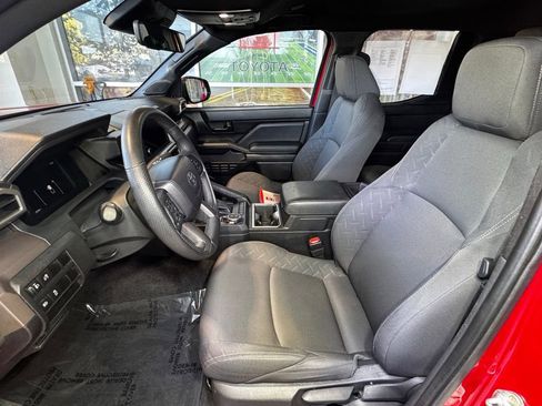 Certified 2024 Toyota Tacoma SR5 image 23