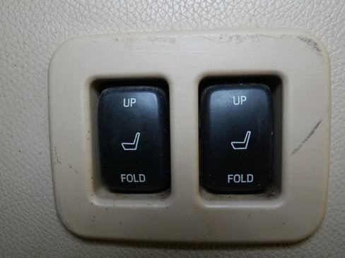 Used 2012 Ford Expedition EL XLT image 28