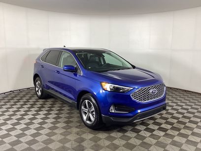 Used 2024 Ford Edge SEL w/ Convenience Package