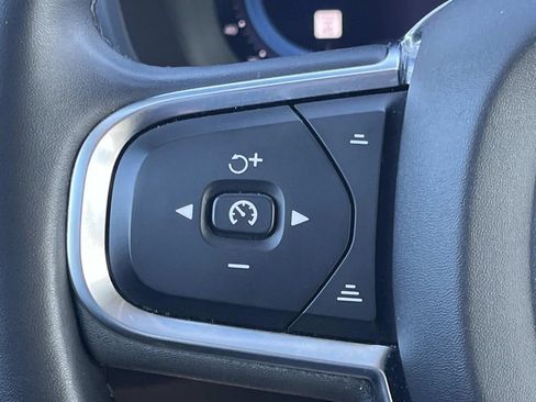 Used 2024 Volvo S60 B5 Core image 31