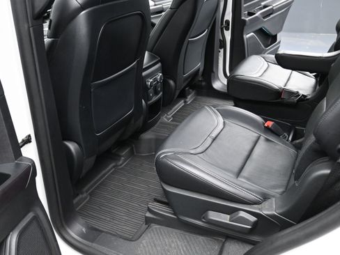 Used 2020 Ford Explorer ST w/ ST Street Pack AWD/4WD image 13