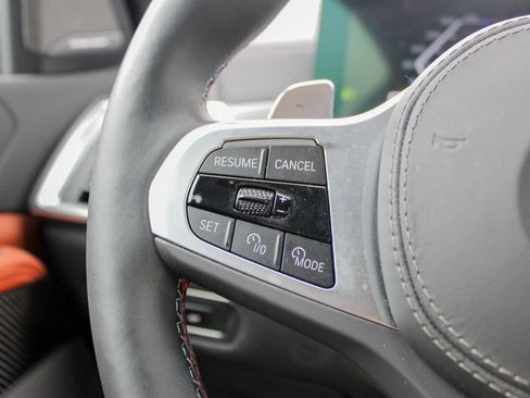 Used 2026 BMW X7 M60i AWD/4WD image 16