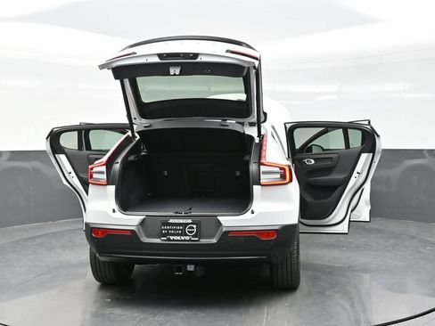 Used 2023 Volvo C40 P8 Recharge Plus w/ Climate Package AWD/4WD image 43